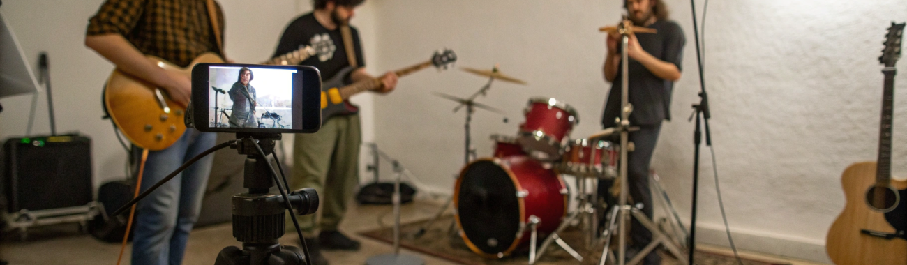 Смартфон для музыканта‑любителя: как выбрать iPhone или Android для записи репетиций и идей