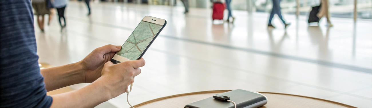 iPhone: как сохранить заряд батареи в поездке без «режима самолёт» и отключения всего подряд