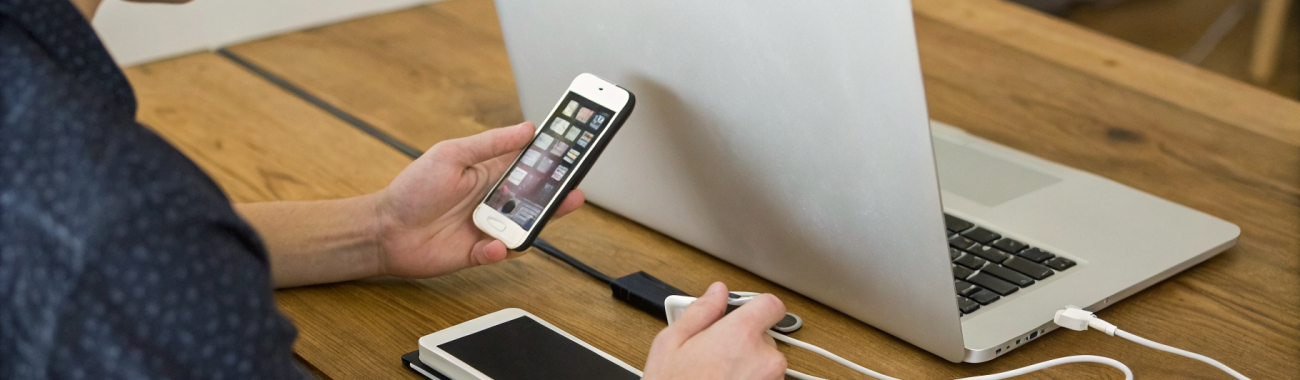 Как проверить перед покупкой, поддерживает ли iPhone, iPad или MacBook подключение к внешнему кардридеру