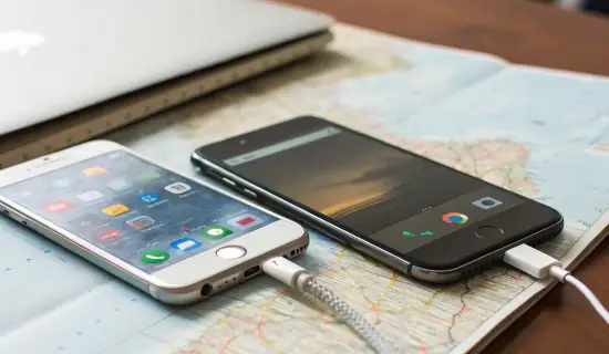 Второй смартфон к iPhone: какие Android выбрать для мессенджеров и как модем