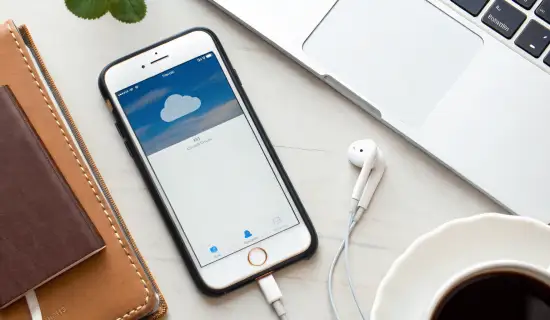 iPhone: как включить офлайн-доступ к файлам iCloud Drive и почему документы «пропадают» без интернета