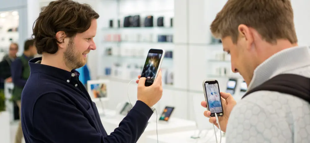 Как проверить перед покупкой, подойдёт ли iPhone или Samsung Galaxy для записи экрана со звуком