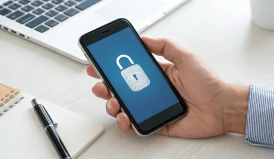 Что нового в iOS 2026 для безопасности: защита аккаунта, пароли и антифишинг