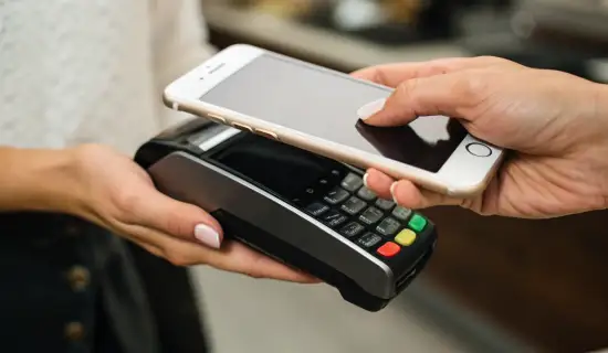 iPhone: как проверить NFC и бесконтактную оплату перед покупкой и после ремонта