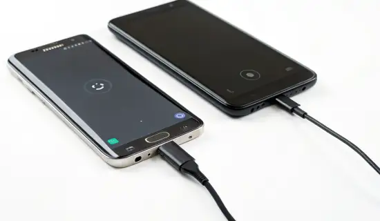 Samsung Galaxy: перенос данных на новый телефон по кабелю через Smart Switch