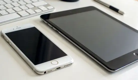 Какие конфигурации iPhone, iPad и Samsung хуже держат цену: память, связь и «редкие» версии