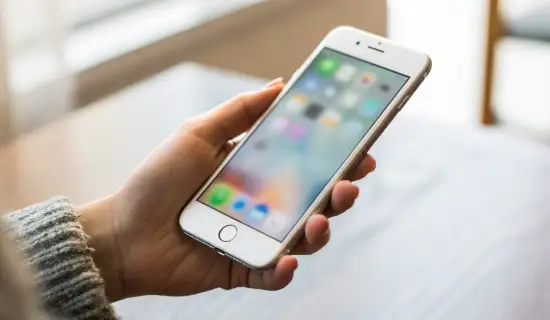 Как убрать размытый предпросмотр уведомлений на iPhone и вернуть полный текст на экране блокировки