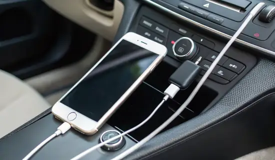 Как проверить перед покупкой, подойдёт ли iPhone или Samsung Galaxy для Android Auto и CarPlay без сюрпризов