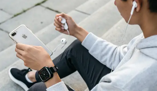 Какие новинки в iPhone, Apple Watch и AirPods реально улучшают повседневный комфорт