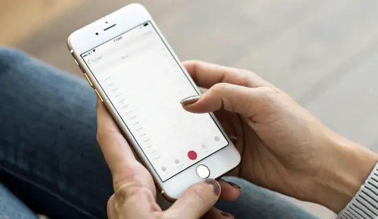 Как включить запись звонка на iPhone в «Заметках» (если доступно) и почему кнопки может не быть