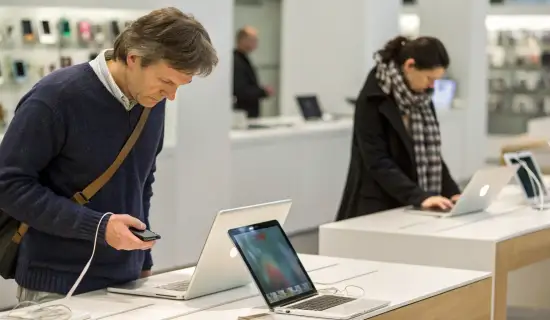 Как по описанию понять поддержку Apple Intelligence на iPhone, iPad и Mac