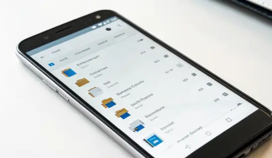 Полезные функции Android для порядка в загрузках: как быстро находить PDF, APK, билеты и файлы из мессенджеров