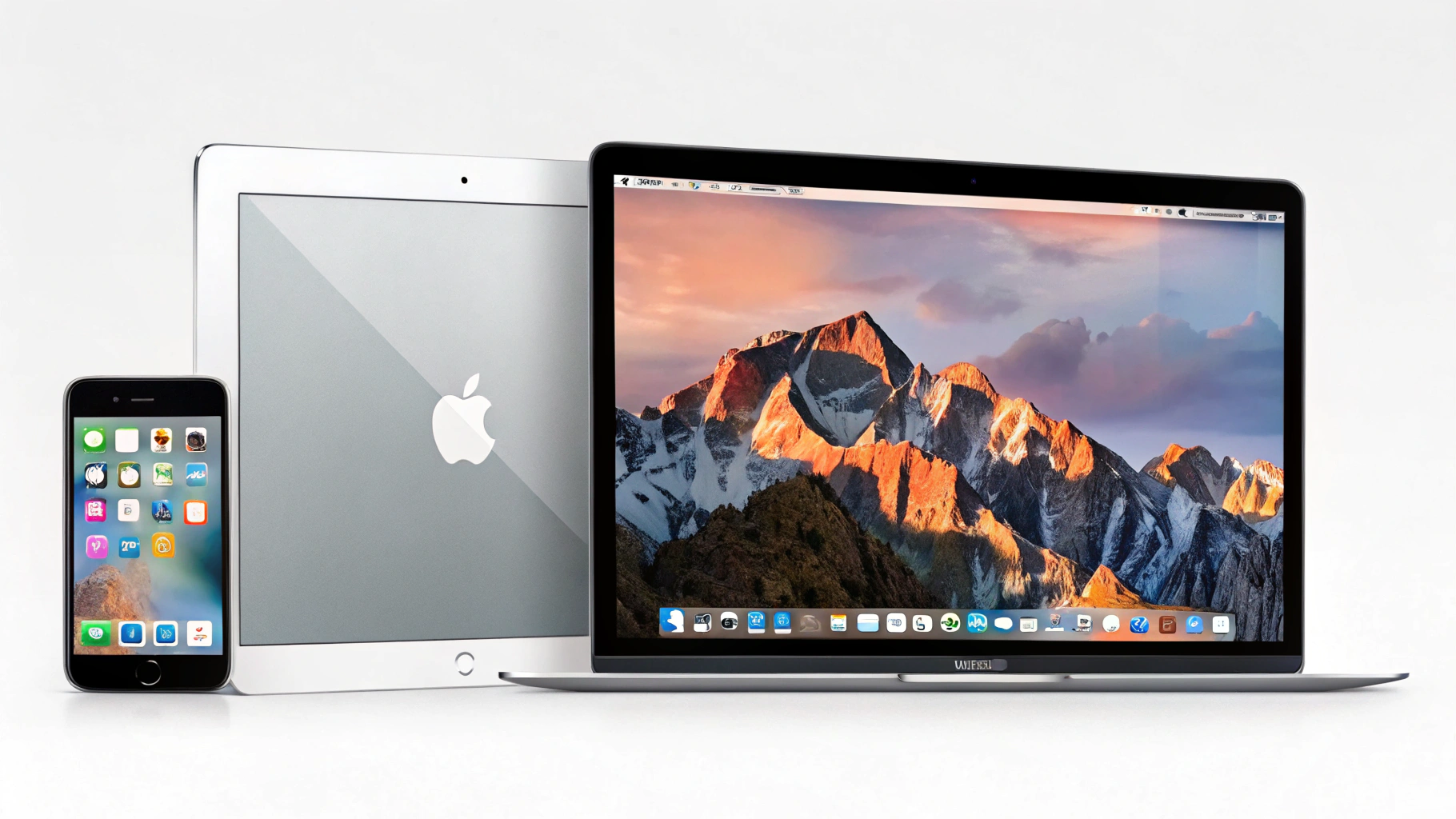 Управление несколькими устройствами через Universal Control: курсор переходит между экранами