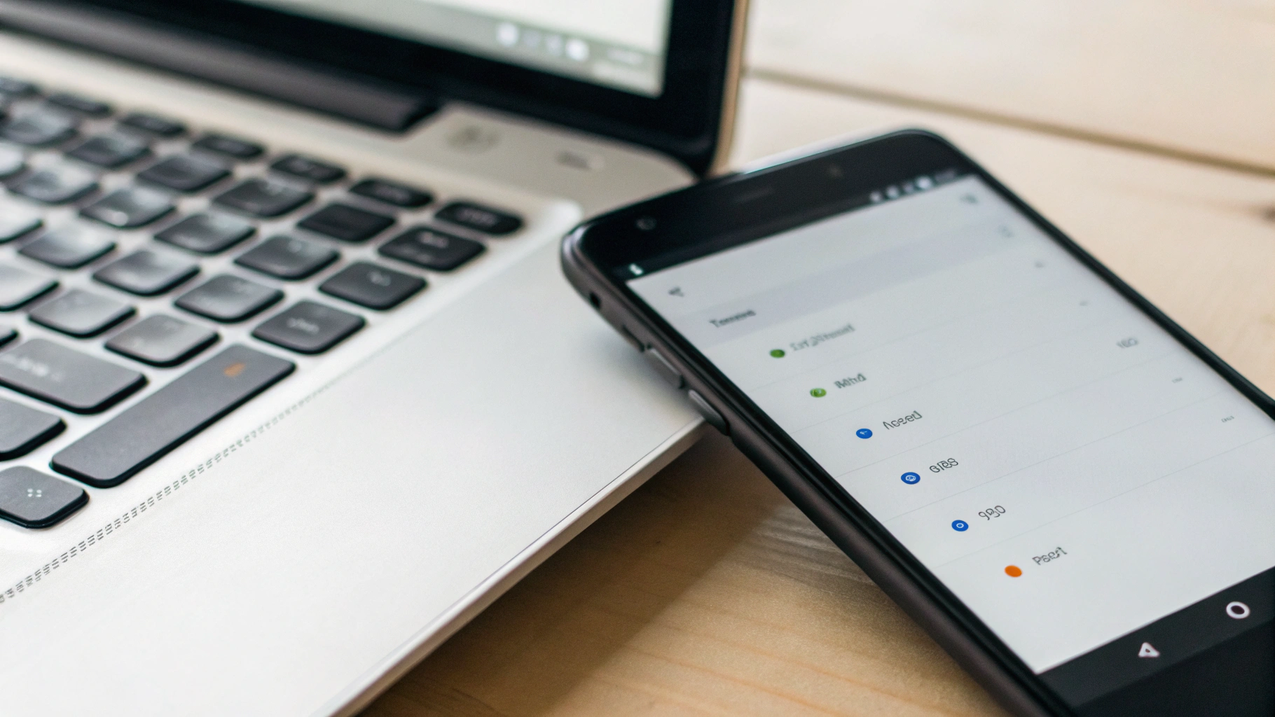 Настройки точки доступа Android: 5 ГГц и WPA3 рядом с ноутбуком