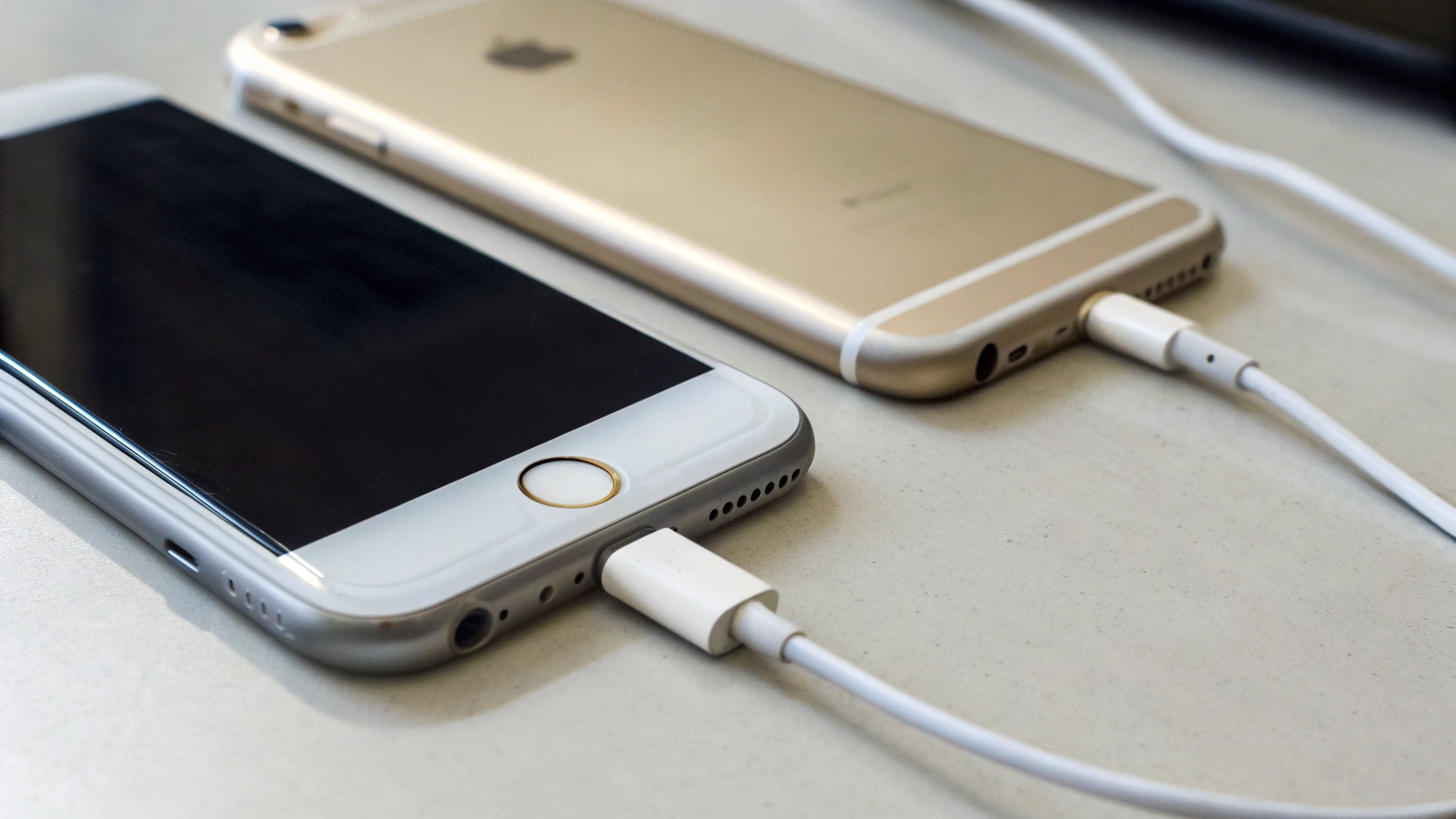 Перенос данных и рабочих чатов между двумя iPhone