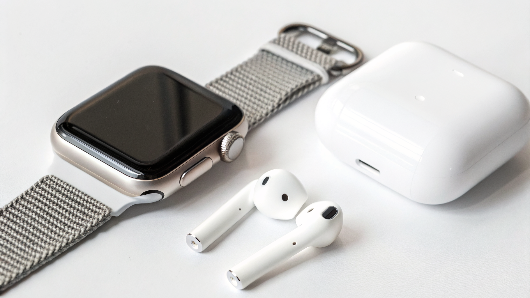 Apple Watch и AirPods в повседневном использовании: уведомления, музыка и комфорт