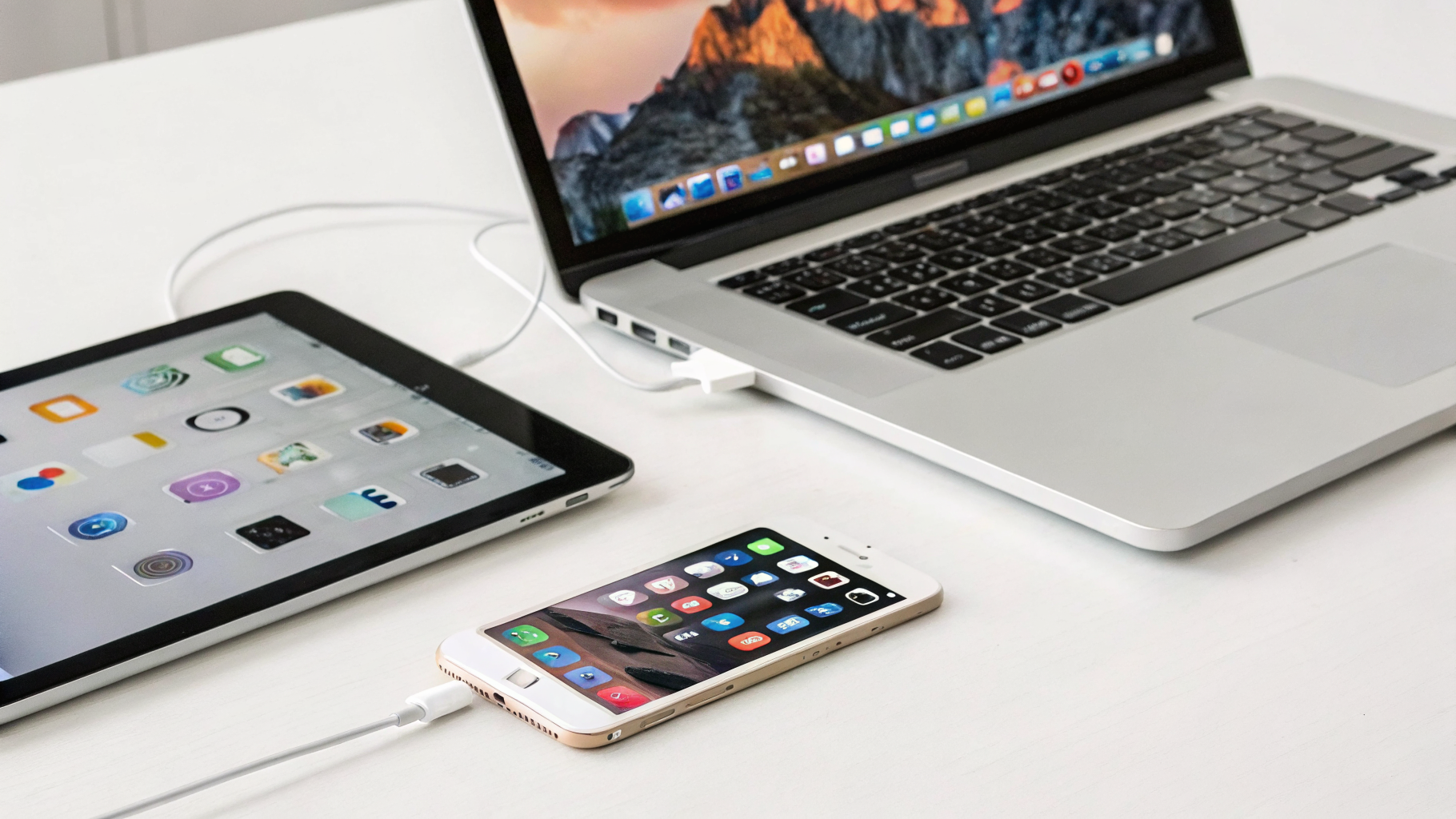 Передача файлов между iPhone, ноутбуком и планшетом внутри экосистемы Apple